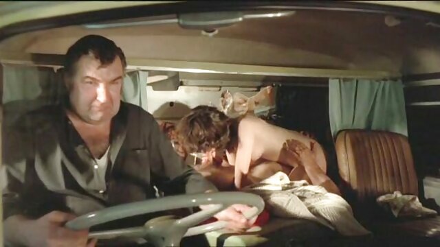 سبزه داغ فاک دانلود سکس خواهر برادر توسط دوست با dildo بزرگ