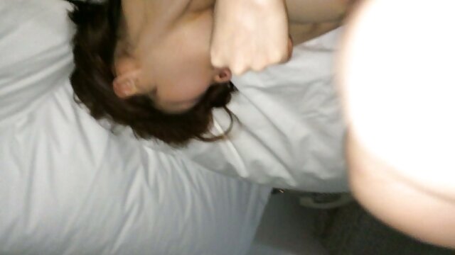 نه یک دانش آموز و صورت برادر و خواهر سکس با سیدنی کول