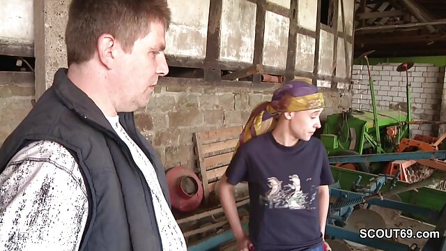 داغ سوپر سکسی خواهر برادر شیطانی نیکیتا, هالووین