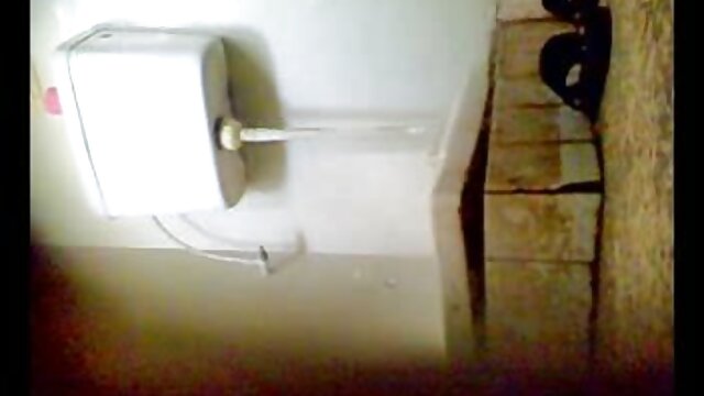 دختران برهنه در فیلم سکس با برادر سواحل برهنه واقعی