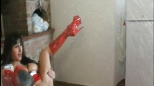 سینه کلان, سوپر سکسی خواهر برادر آبی, پخش