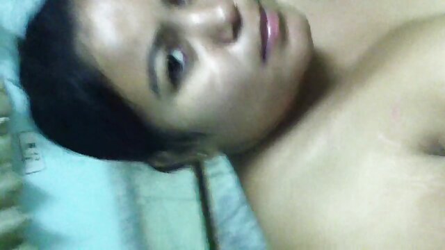 خیره کننده وب کم, نونوجوانان در جوراب ساق بلند, سوپر خواهر برادر اسباب بازی