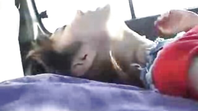 دوچرخهسواری زیبا می آموزد به برادر و خواهر سکس سوار دیک