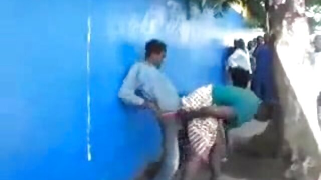 خانم کتابدار سوپر خواهر برادر من -