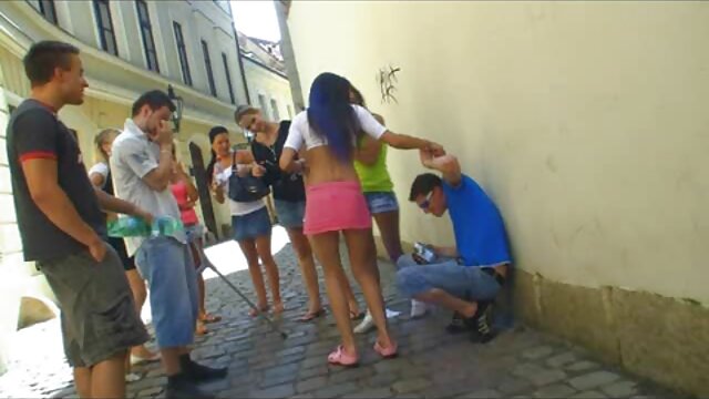 لیس توپ و سکسبرادرخواهر مکیدن خروس