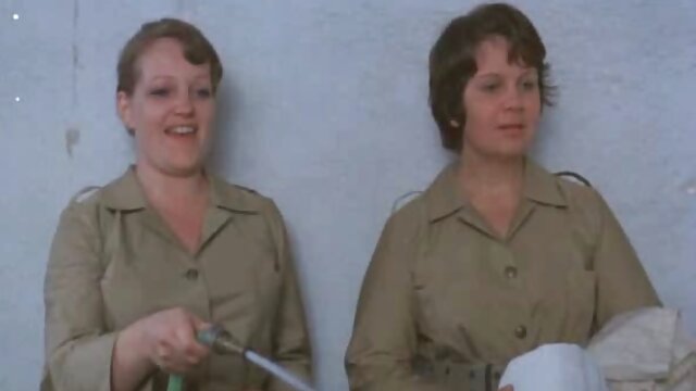 این عکس سکسی خواهر برادر است که توسط متوجه زین