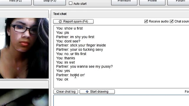 - این سکس خواهر و برادر دختر گرسنه برای