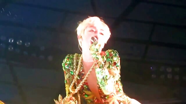 داغ وثیقه خدمتکار سکس خواهر وبرادر